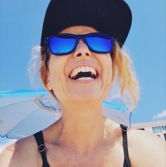 Meet your Posher, Julie - Picture 1 of 1